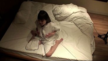 Chick is obsessed with blowjobs